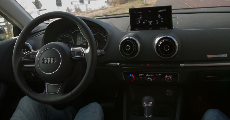 Audi A3 e-tron dashboard