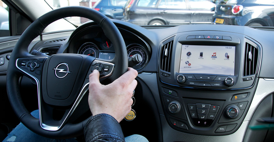 Opel Insignia dashboard